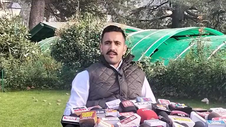 Breaking: सीएम और पार्टी हाईकमान के लिए मेरी जवाबदेही : विक्रमादित्य सिंह