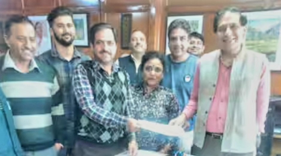 Breaking: सचिवालय कर्मचारी संघ ने सरकार से लंबित DA एरियर देने की मांग