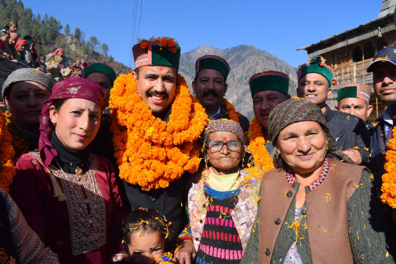 Breaking:उत्तराखंड से जुड़ेगा डोडरा क्वार क्षेत्र, सड़क बनाने का कार्य हुआ शुरू: विक्रमादित्य सिंह