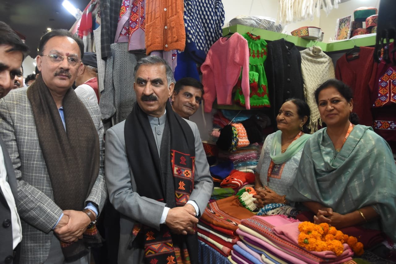 मुख्यमंत्री ने नई दिल्ली में आयोजित 43वें अंतरराष्ट्रीय व्यापार मेले का दौरा किया