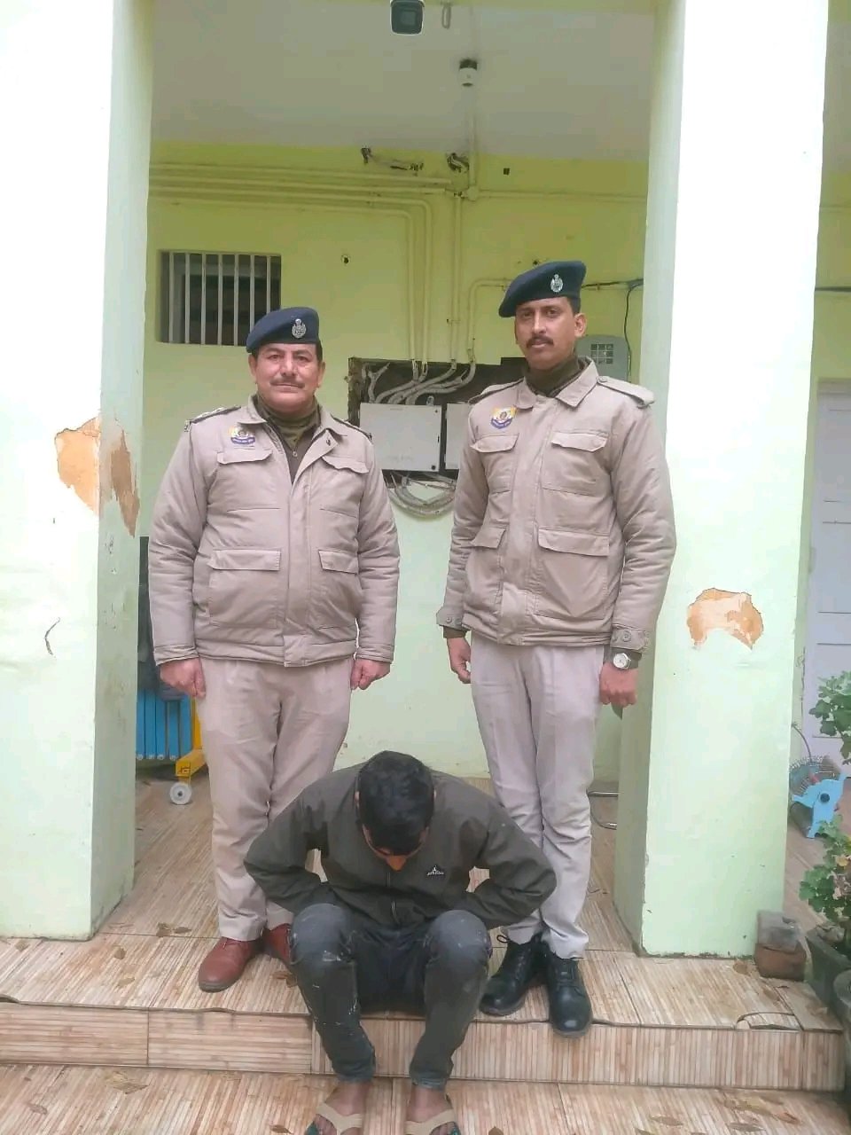 सोलन के कलीन में किराये के कमरे में रहने वाला पश्चिम बिहार निवासी से 1.212 किलो चरस की बरामद