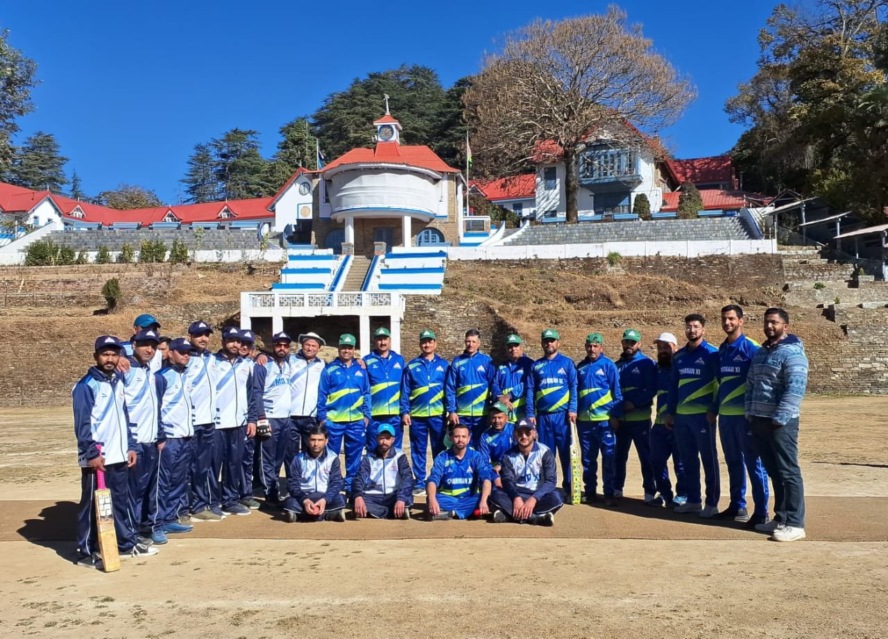 Breaking: चेयरमैन इलेवन की टीम ने एम डी इलेवन की टीम को 6 विकेट से पराजित किया