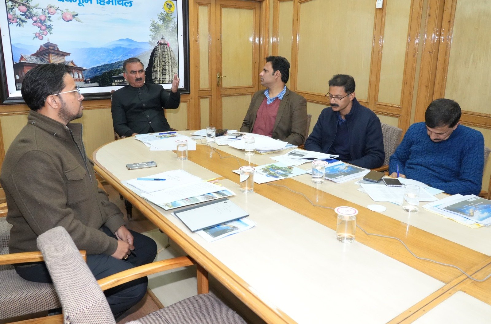 पर्यटन अधोसंरचना निर्माण व सुदृढ़ीकरण पर खर्च होंगे 2415 करोड़ रुपयेः सीएम