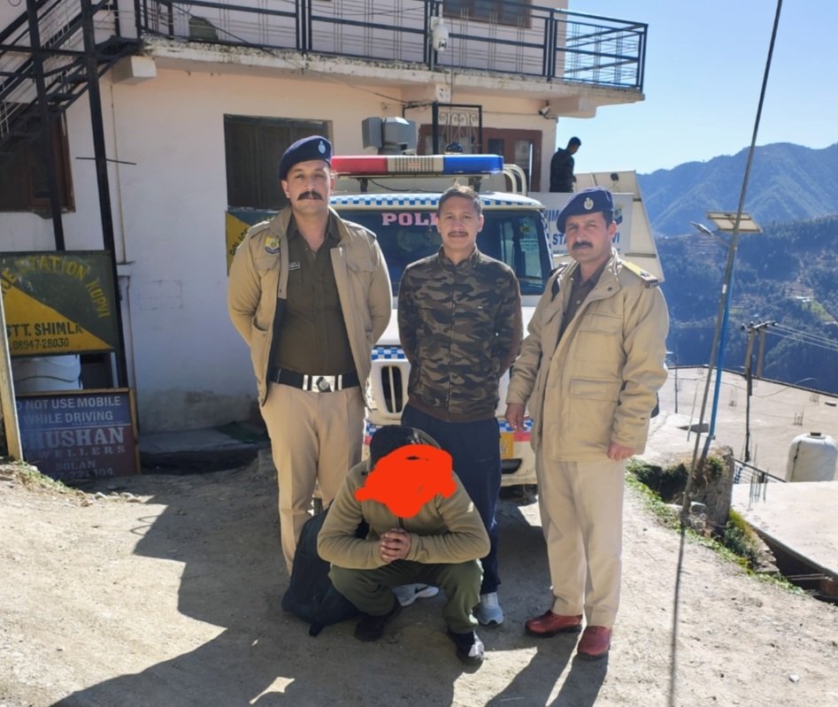 Breaking: चौपाल के कुपवी में 4 किलो चरस के साथ 33 वर्षीय युवक गिरफ्तार