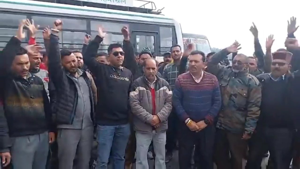 HRTC चालक-परिचालक संघ ने सीएम को बोला झूठा,6 मार्च से काम छोड़ो व चक्का जाम की दी चेतावनी