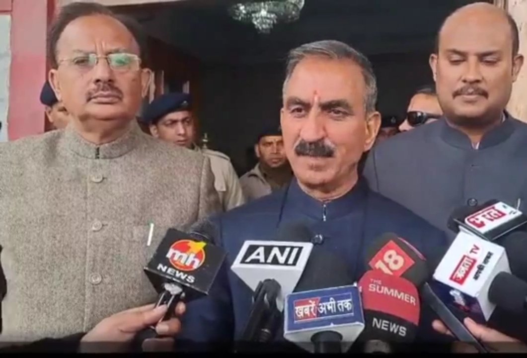 Breaking: पांच गुटों में बंटी है BJP, कांग्रेस से BJP में गए बने हैं चैंपियन: सीएम