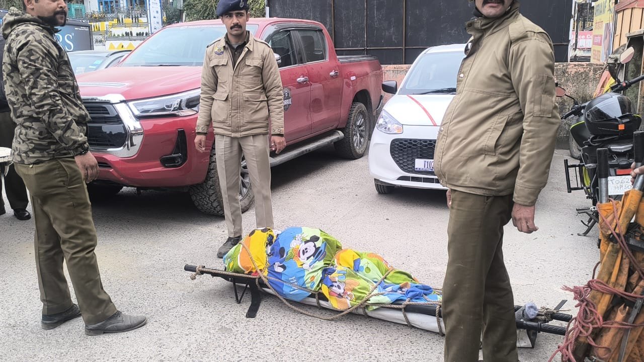 Breaking: शिमला में डेंटिस्ट का शव मिलने से मचा हड़कंप, जांच में जुटी पुलिस