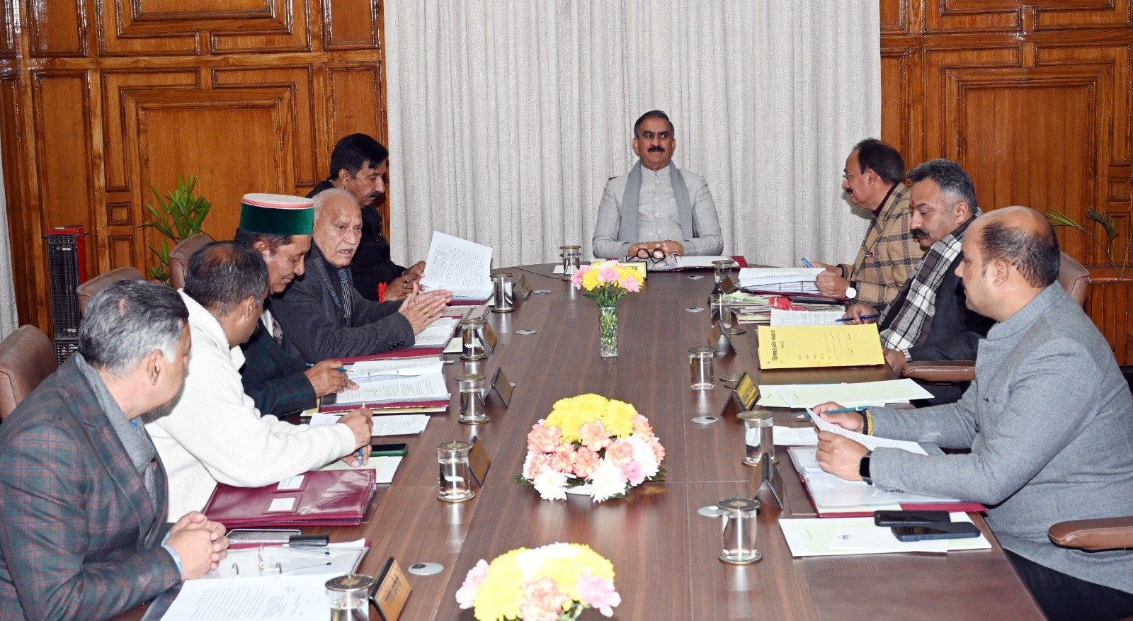 Breaking: सीएम की अध्यक्षता में कैबिनेट ने लिए यह महत्वपूर्ण फैसले